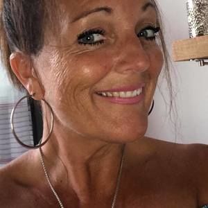 Meet your Posher, Annie